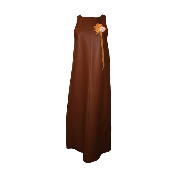 Vestido café bordado