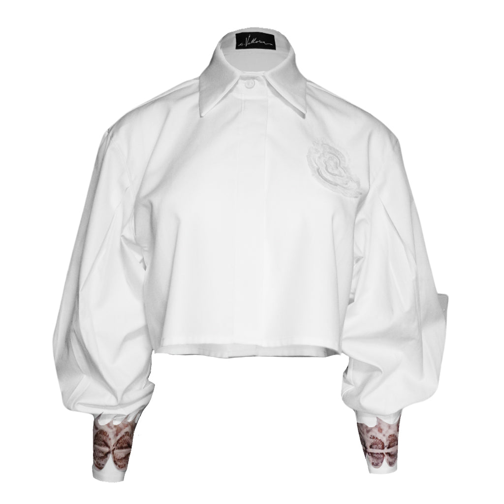 Camisa blanca bordada